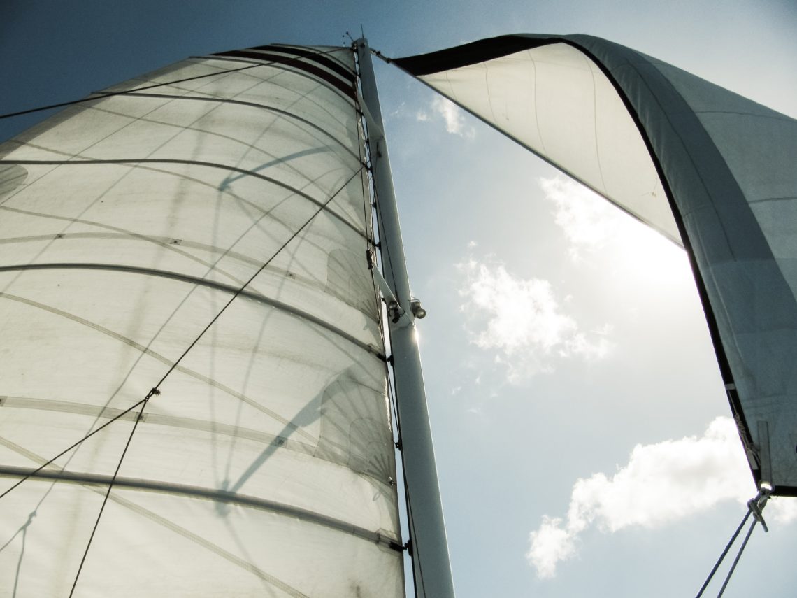 il faut que ça s'arrête. Hisser les voiles